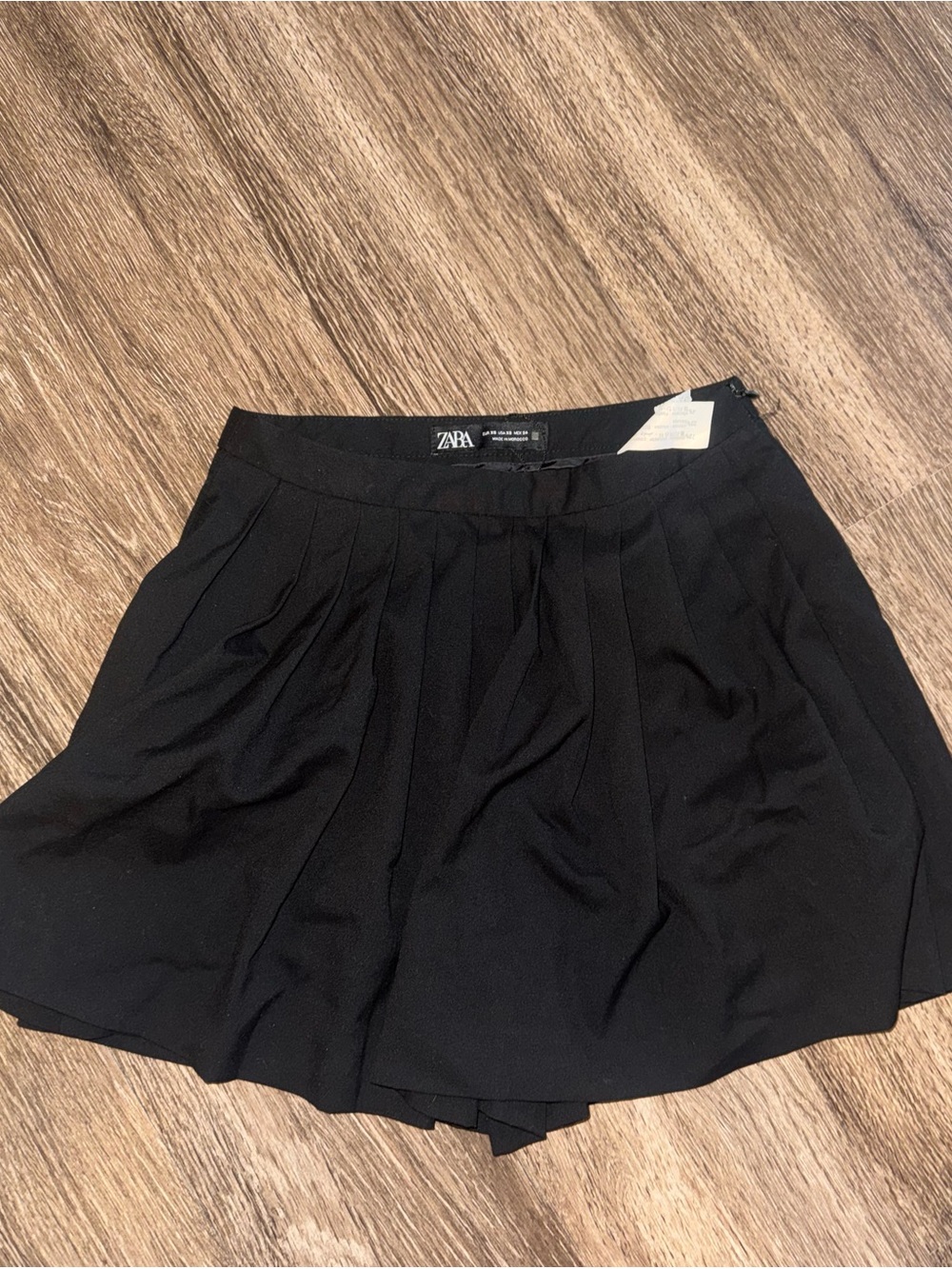 Zara Black Pleated Mini Skirt with Soft A-Line